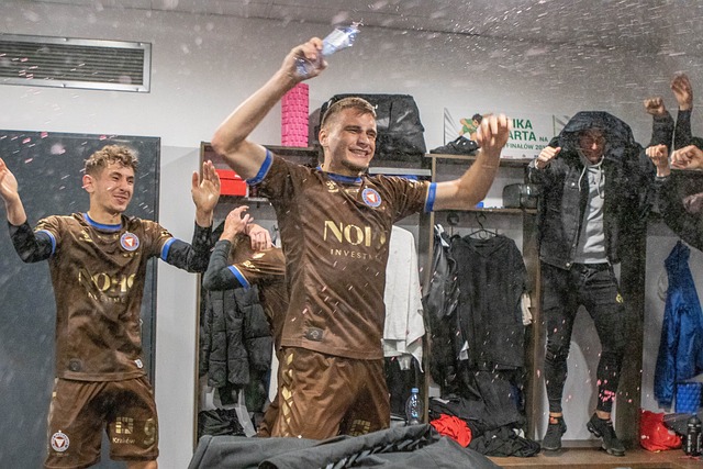 通过对新战 通过对新战